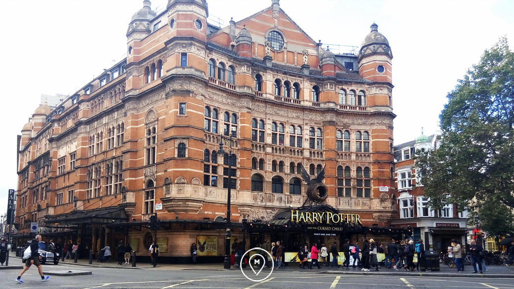 Palace Theatre, где идет пьеса "Гарри Поттер и проклятое дитя"