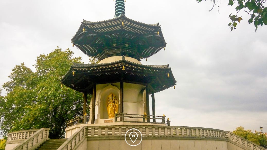 Китайская пагода в Баттерси Лондон